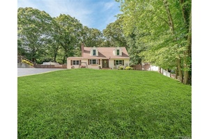 Finally, Your Own Turn Key Equestrian Farm in the Heart of Horse Country !