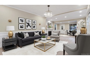 Charming Single Family Home in Wakefield.