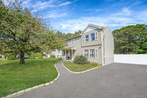 Welcome to 35 Maple Avenue !