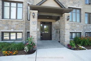 AMAZING RENTAL opportunity at Petrie's Landing !
