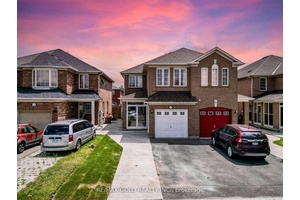 Wow Is Da Only Word To Describe Dis Great Home !