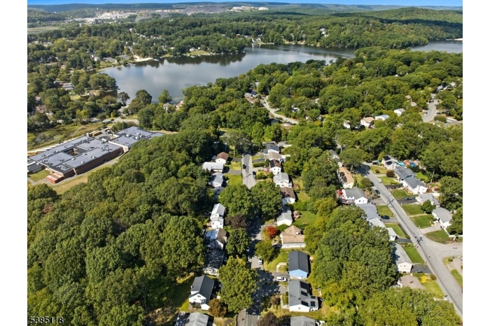 Aerial of Home & Lake