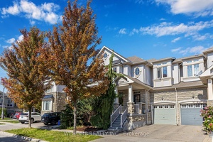 Desirable Jefferson Freehold Townhouse with Finished Basement.