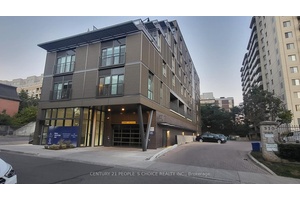 Location ! ! ! A contemporary gem in Downtown Kitchener's most desirable neighbourhood of Victoria Park, Next to Park Immaculate, Just one year Old Penthouse 2 bed Plus den and ...