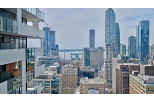 Experience urban living at its finest in this stunning 1 bedroom den suite for rent at Yonge amp ; Rich.