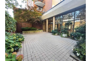 Welcome to Suite 705 at The Westclair, a rarely offered south facing gem in one of Midtown Toronto's most desirable boutique buildings.