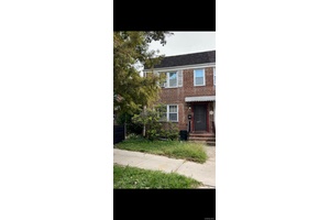 Beautiful Brick 3 bedroom, 2.