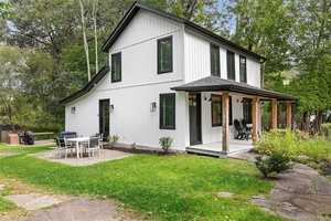 Welcome to 73175 Main Road, Greenport.