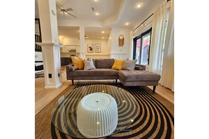 Shared Unit Featuring One Spacious Bdrm W Shared Kitchen amp ; Washroom.