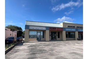 Prime opportunity to lease a 1, 700 square foot commercial unit in a high visibility plaza located along Guelph Line, high traffic corridor offering great exposure.