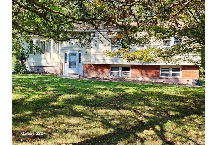 Completely Updated  Spacious Hi Ranch
