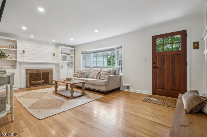 Living Room with Fireplace