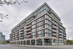 Newly Built With Upgraded Amenities.