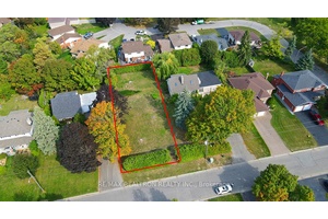 Vacant Lot in Sought After Eastdale.