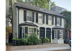 Welcome to 51 Boswell Ave !