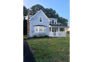 1 Family home includes new boiler and the inside of the home is totally renovated.
