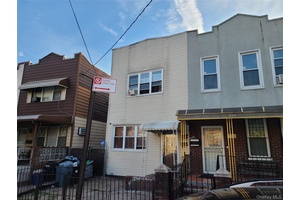 Two Family Home for Sale Canarsie, Brooklyn, NY Welcome to this spacious two family home located in the heart of Canarsie, Brooklyn, one of the most desirable areas in East ...