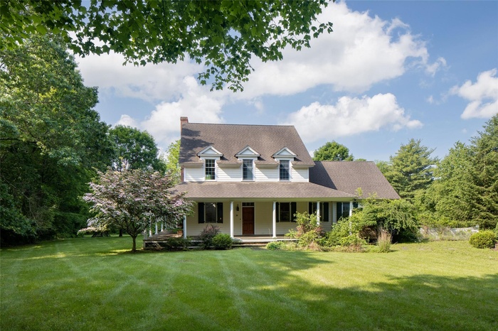 Welcome Home - spacious, private home on 11.6 acres