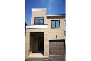 Modern End Unit 2 Storey Townhouse In The Heart Of Bowmanville !