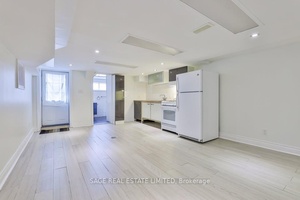 Step into this charming 1 bedroom, 1 bath basement apartment with a private entrance onOssington and feel right at home.