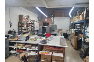 Thriving Printing amp ; Sign Business with ONLINE PLATFORM for Sale Well established, profitable, and turnkey printing and signage business in East Toronto, offering a strong, loyal customer base and ...