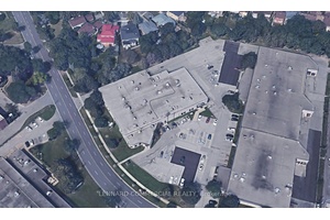 An opportunity to occupy a freestanding building in the heart of Scarborough.