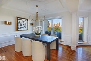 Perfectly located on Fifth Avenue's Gold Coast.