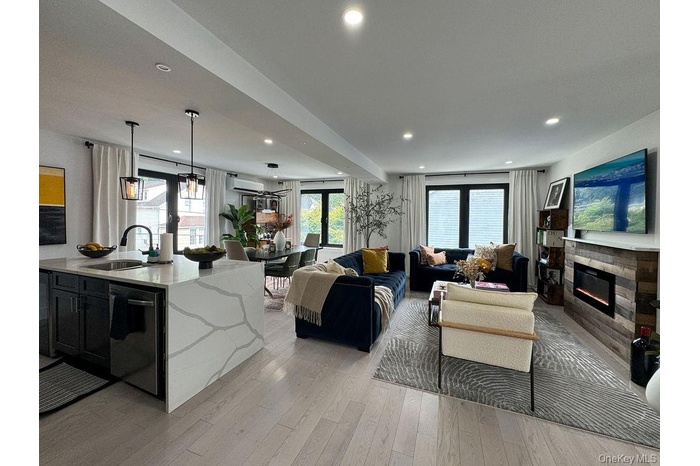 39 Edison Ave-Open Floor plan