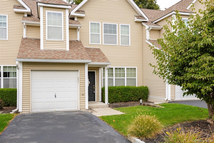 Welcome to 32 Halley Court