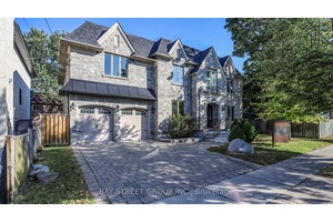 Absolute Elegant Luxury In Willowdale A True Masterpiece !