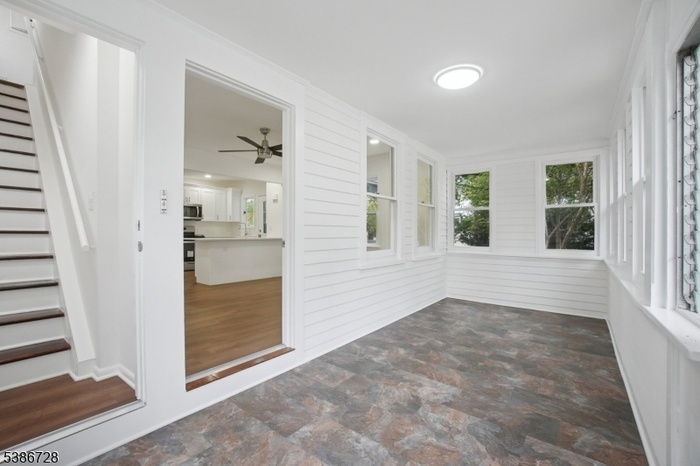 Entry porch