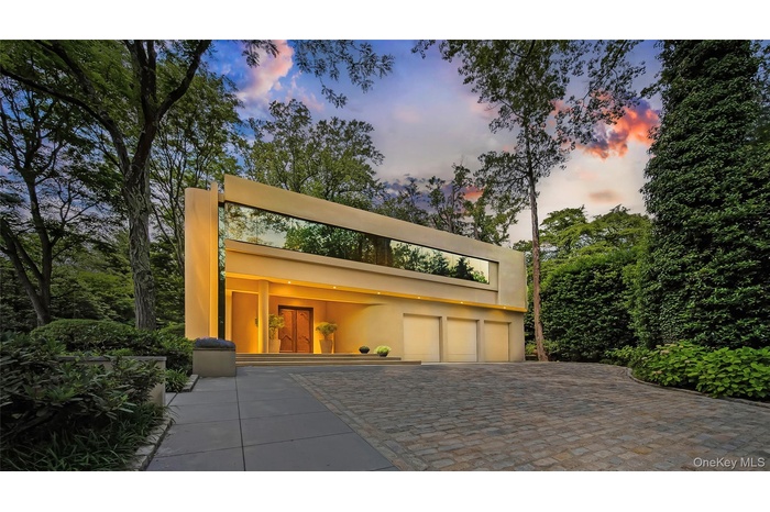 A Sanctuary in North Hills - A7,200+ Sqft Masterpiece