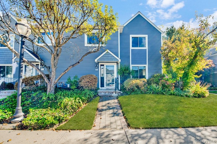 Traditional End-Unit Townhouse
