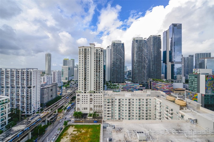 CONDO VIEW