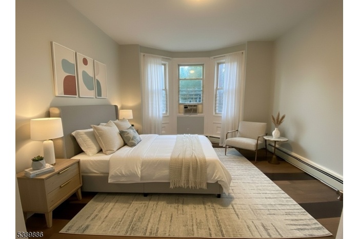 1st Floor Bedroom - Virtual