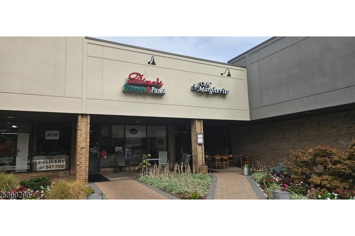Pizzeria