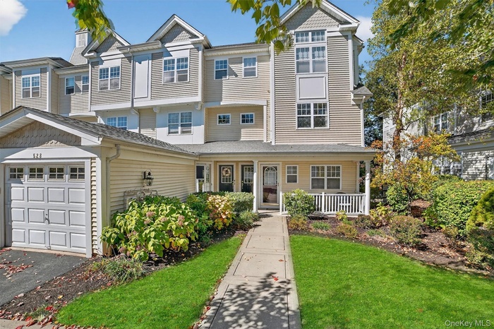 Welcome home to 527 Viewpoint Terrace