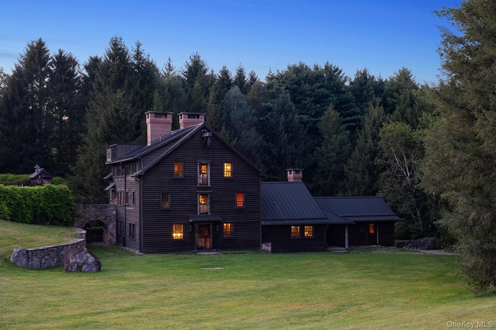 The Mill House
