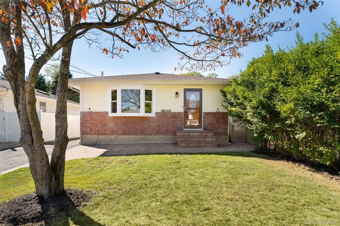 Roof, siding, windows, fence and shed all updated 2023-2024
