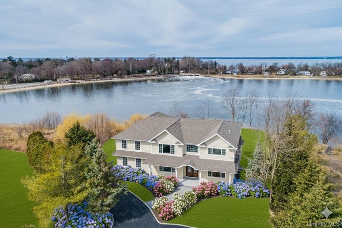 Virtually touched up views of East Island and Connecticut