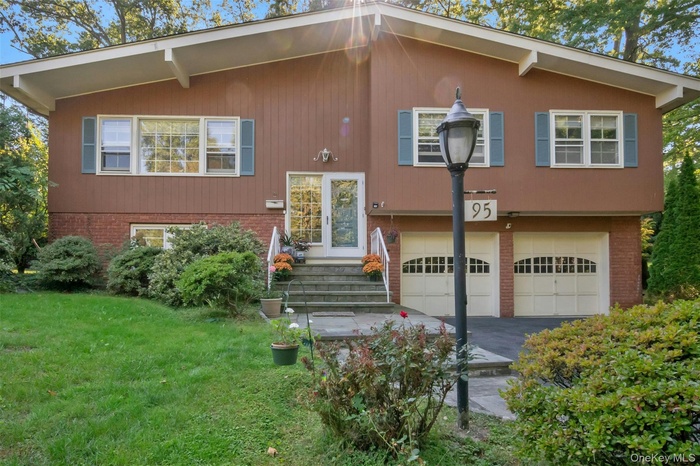 Welcome to 95 Emerson