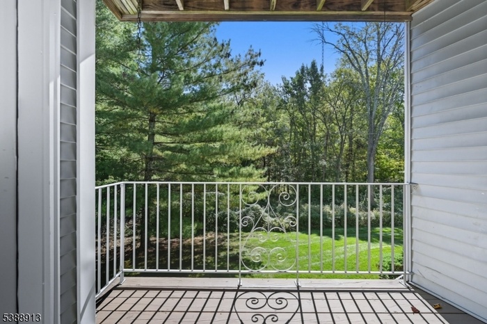 deck with riverview