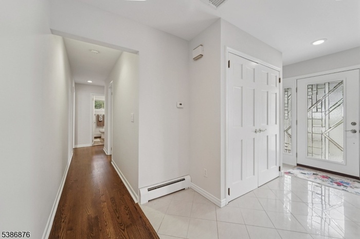 1st Floor Foyer