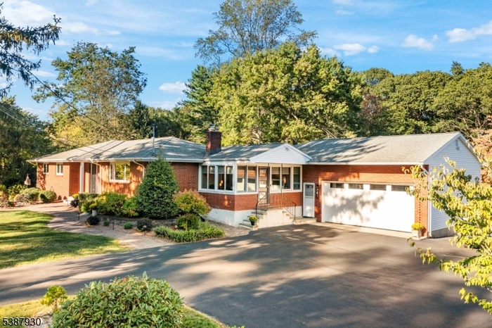 Brick Ranch w Expansive Garage