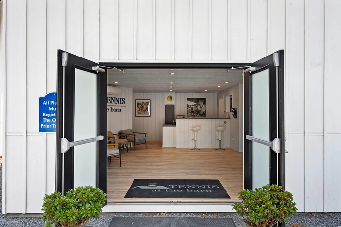 Welcome to Tennis At The Barn