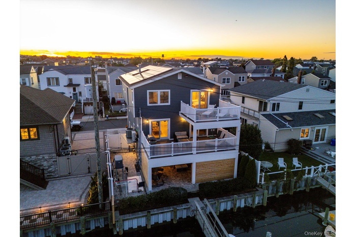 12 Vinton By Twilight