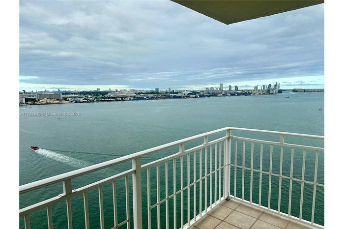 Incredible, unobstructed views!