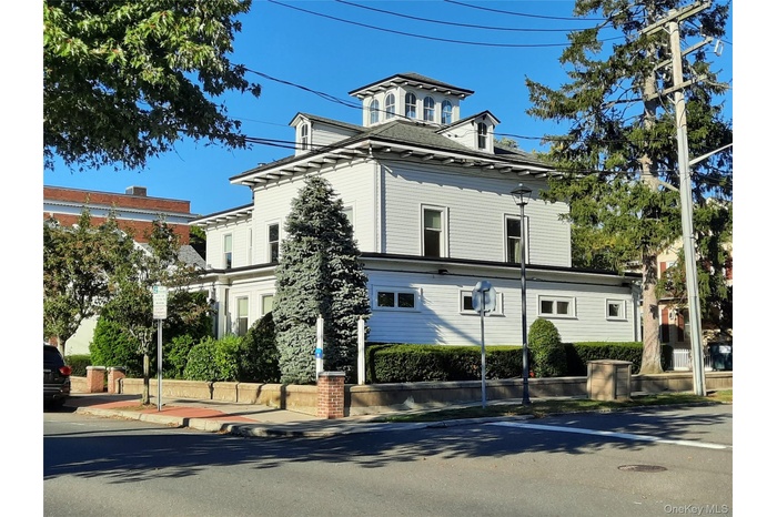 View of side of property