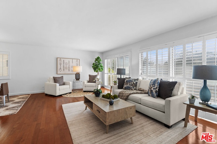 Spacious Living Room