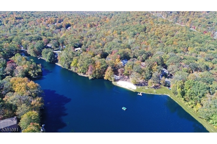 Lake Riconda
